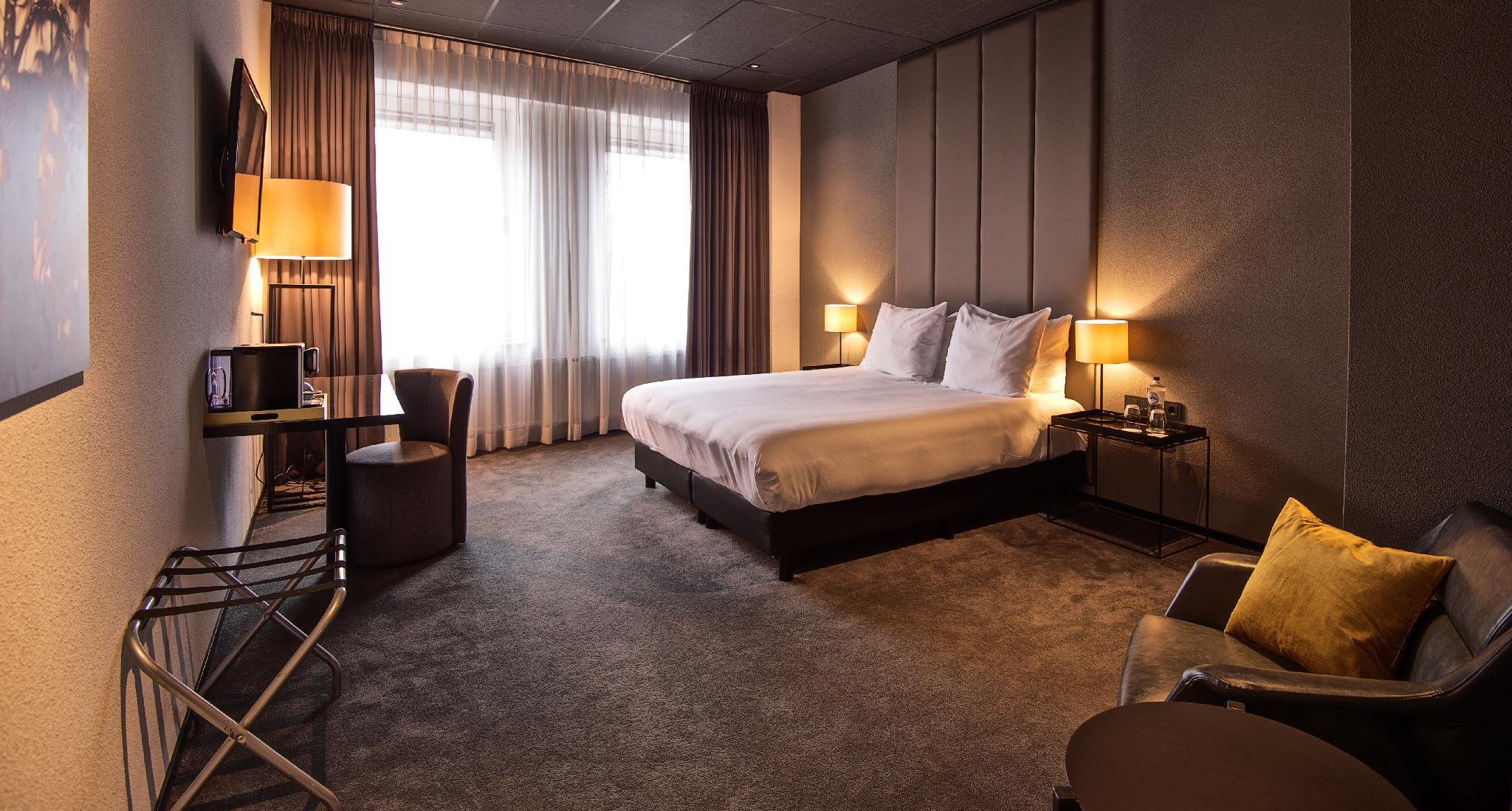 איינדהובן Design Hotel Glow מראה חיצוני תמונה