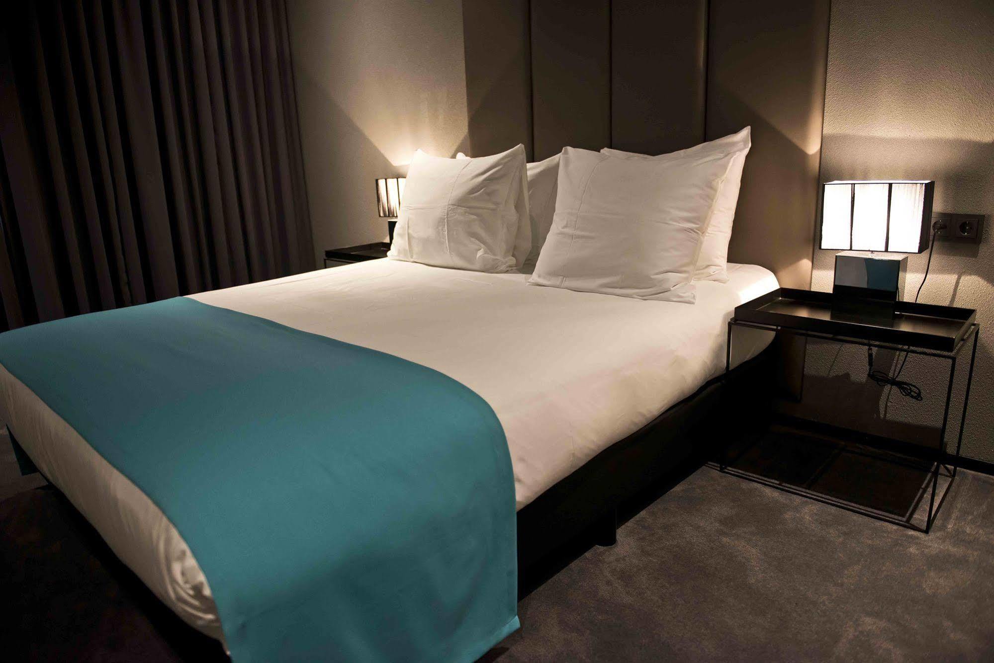 איינדהובן Design Hotel Glow מראה חיצוני תמונה