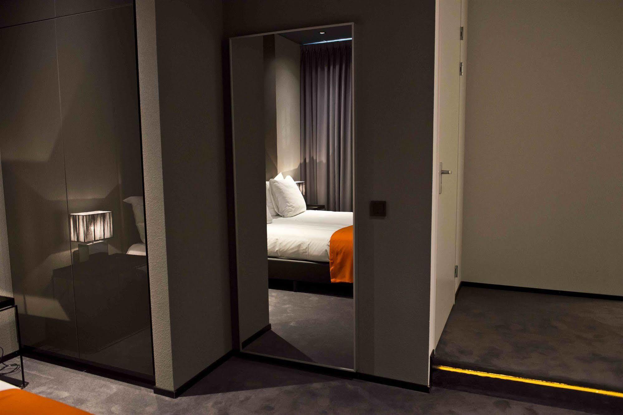 איינדהובן Design Hotel Glow מראה חיצוני תמונה