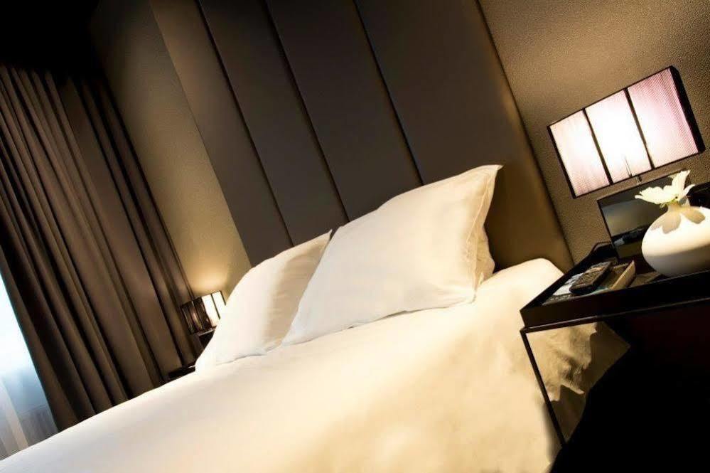 איינדהובן Design Hotel Glow מראה חיצוני תמונה